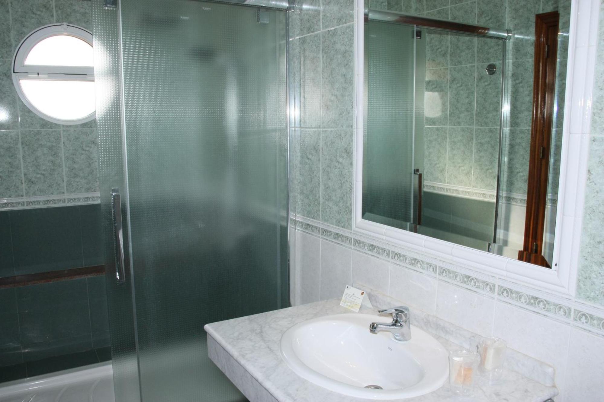 Hotel Frijon Aceuchal Dış mekan fotoğraf