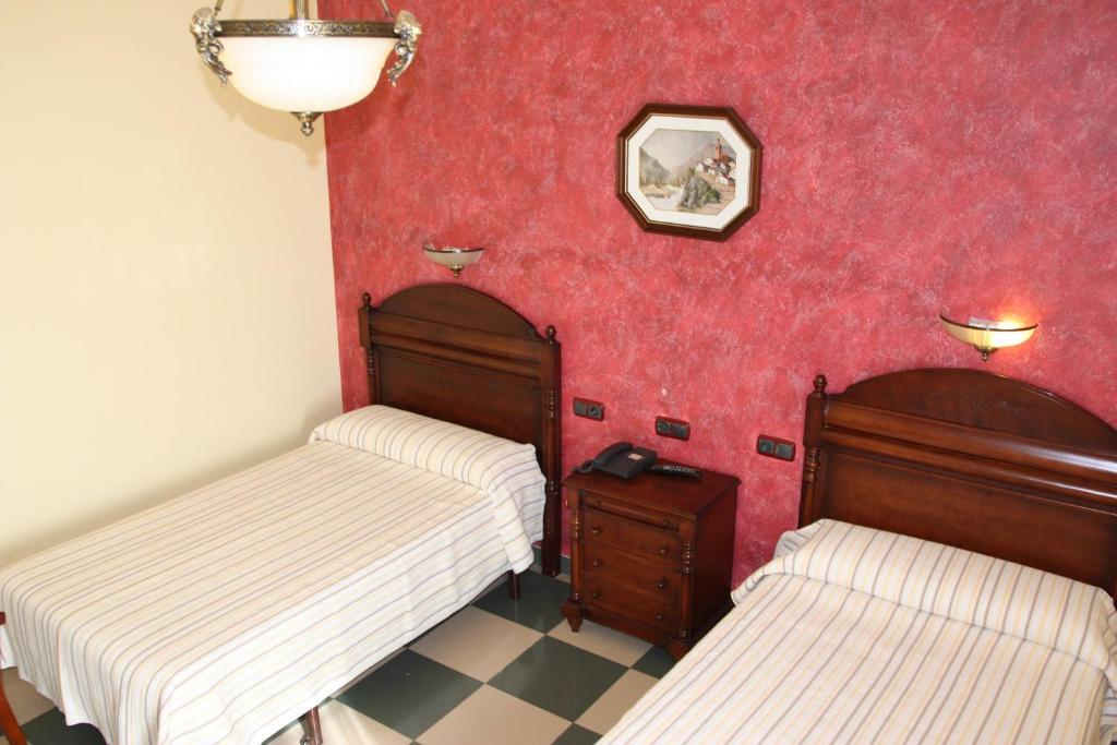 Hotel Frijon Aceuchal Oda fotoğraf